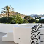 21 Luxury Apartamento Naousa