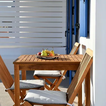 21 Luxury Apartment *