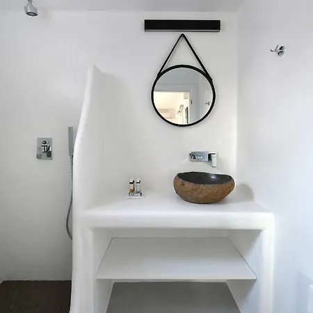 21 Luxury Apartment