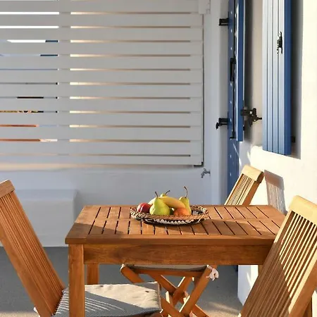 21 Luxury * Naousa (Paros)