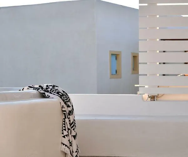 21 Luxury * Νάουσα